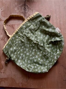 Ikotoba Sage Green Crab 🦀 Drawstring Bento Bag / Pouch • Bundle Add-On